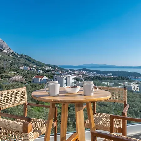 Luxury Aneri Sea&city View Appartamento *